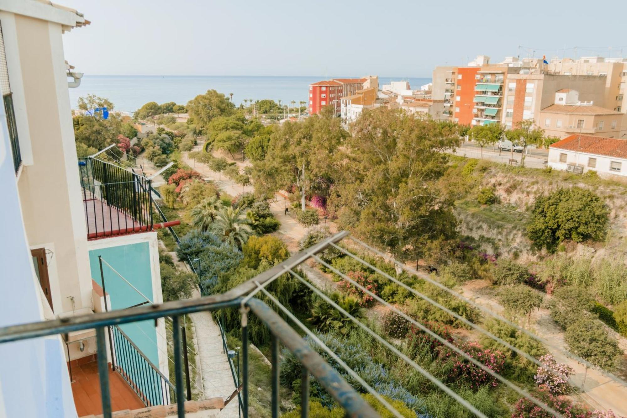 Casa Colgante Con Vistas Panoramicas Junto Al Mar. Apartment Villajoyosa Exterior foto